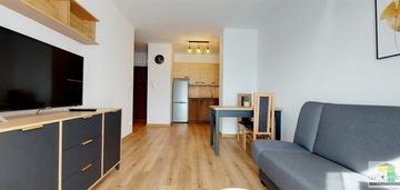Na wynajem 2-pokojowe mieszkanie w apartamentowcu