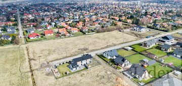 Działka inwestycyjna pod zabudowę wielorodzinną