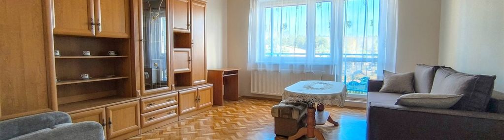 Spokój, widok i wygoda – 37 m² w zadbanym bloku