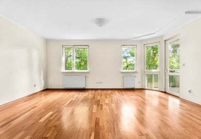 91,6 m² + komórka 3,3 m²+ garaż + balkon 6,3 m²