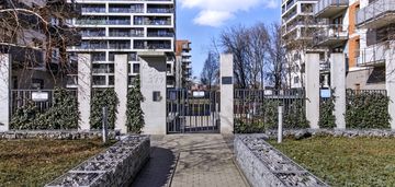 4 pokoje, komórka, miejsce parkingowe. targówek.