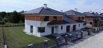 Nowoczesne domy jaktorów