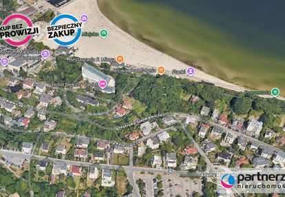 Dom 100 metrów od plaży, topowa lokalizacja!