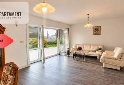 Bliźniak 220 m², działka 883 m² , 110 m² piwnicy