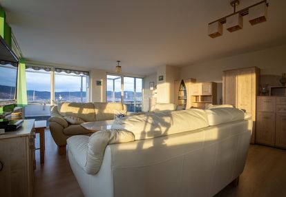 Przestronny apartament 116m2. z dużym tarasem.