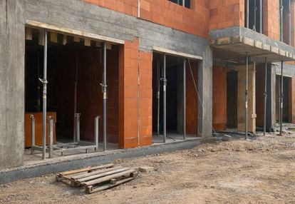 Nowe osiedle przy lesie na wawrze !!!