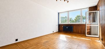 Rozkładowe m3 z zielenią,parkiem i stawem za oknem