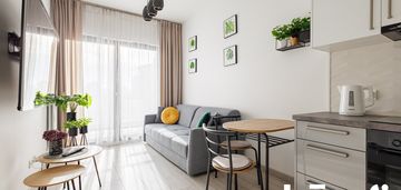 2 pokoje | art deco | metro