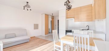 Kawalerka z balkonem! 30,5 m2