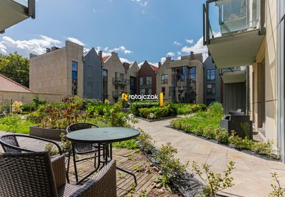 Apartament|kwartał kamienic|główne miasto|