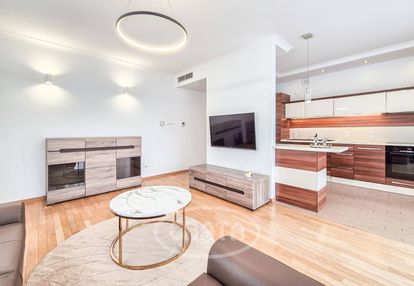 Oficerska/pretficza/lux, garaż, taras