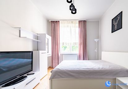 Bezczynszowe2-niezależne pok. 70m2 *stare miasto*