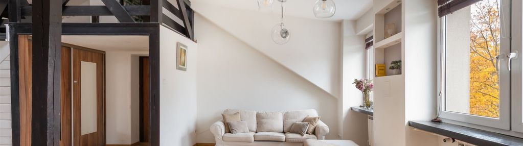 4,5 m wysokości |4/ 5 pokoi 129 m2 | mokotów