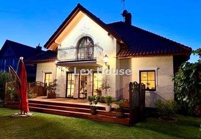 Dom w stylu wiktoriańskim | świnoujście – przytór