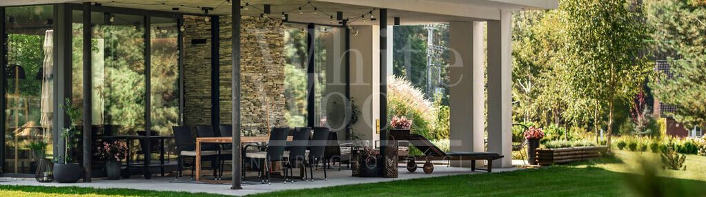 Parterowy dom z lasem sosnowym działka 9662m2