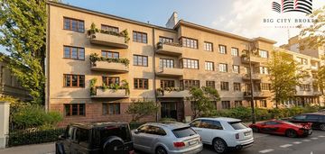 Prawa do kamienicy- 50% udziałów- s. mokotów