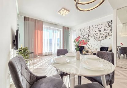 Klimatyzowany apartament z tarasem - ovo wrocław