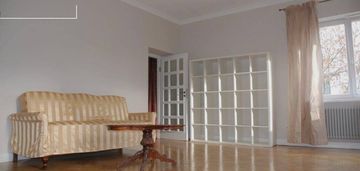 Przestronny apartament / saska kepa / kamienica