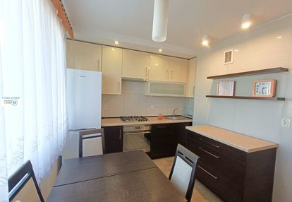 Mieszkanie dwupokojowe z balkon do wejścia