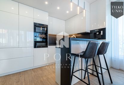 Dom - wysoki standard, 10 minut spacerem do plaży!