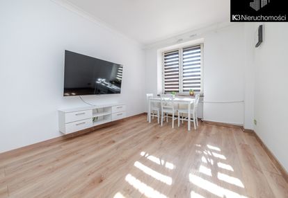 3 pokoje z osobną kuchnią  i  budynek z cegły