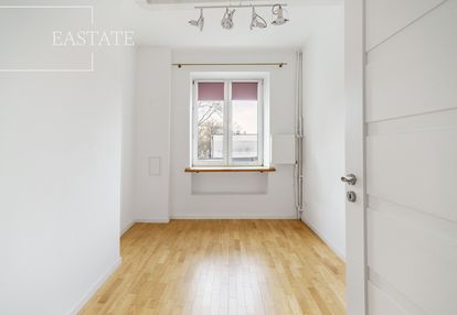 2 pokoje przy metrze młynów po remoncie.