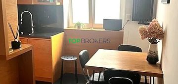 Trzy pokoje z osobną kuchnią, taras, garaż