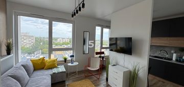 Umeblowane w sercu miasta z piękną panoramą