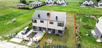 Bliźniak około 90m2, ogród, do zamieszkania.