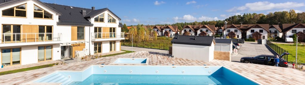 Apartament na zamkniętym osiedlu z basenem