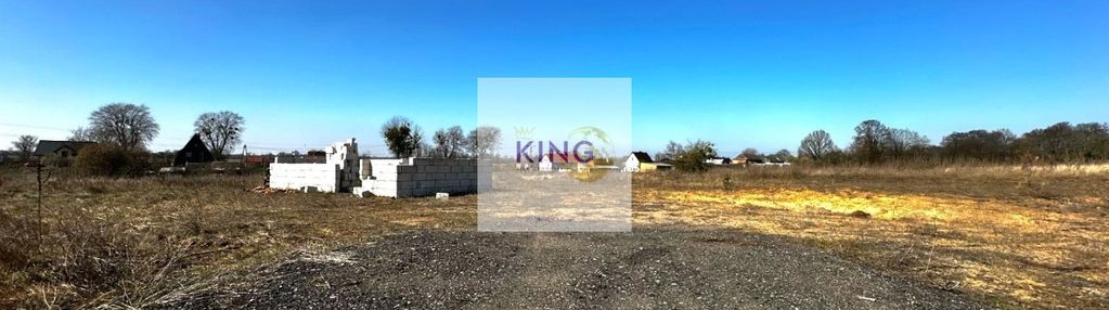 Działka na sprzedaż 867 m²