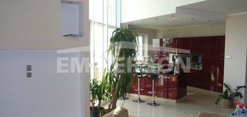 3 poziomy uniklany ogród na dachu