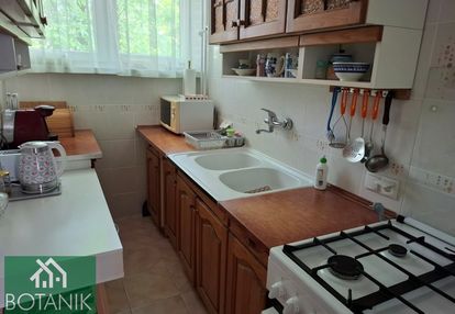 3 pokojowe-(obecnie 2 pok.),piętro 1z3, 8060zł/m2