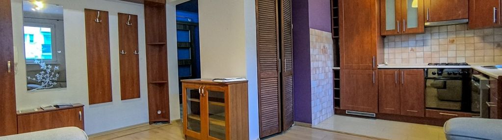 Pierwsze piętro, balkon, cisza i wygoda