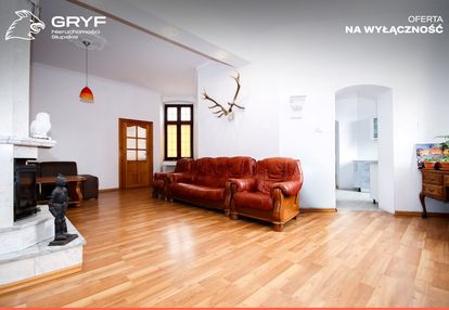 7pokoi|2łazienki|kominek|dwa wejścia|okazja