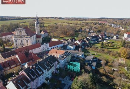 Mieszkanie w rynku z tarasem i ogrodem.