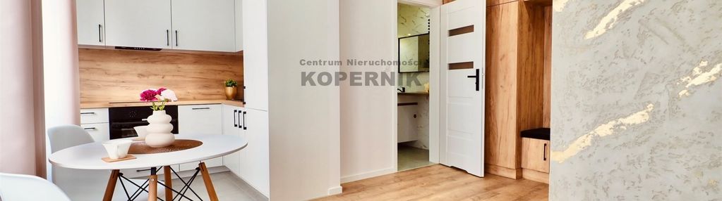 Efekt wowrubinkowo 49 m2 - trzy pokoje po remoncie