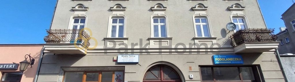 Kamienica w centrum z najemcami