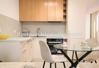 3 pokoje, cegła, balkon, po kapitalnym remoncie