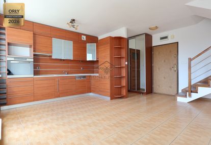 Dwupoziomowe mieszkanie 3-pokojowe blisko skm
