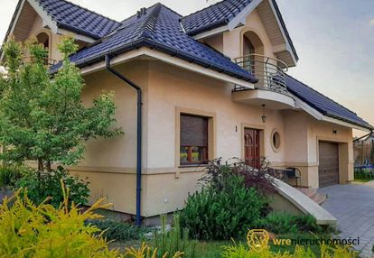 Dom wolnostojący | ogród 700m2 | drewniany taras |