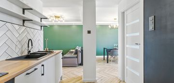 Wyremontowane 2 pokoje w superjednostce, 47 m²
