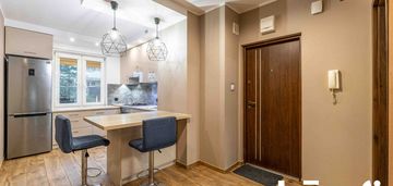 Komfortowe, balkon z ogródkiem, piwnica 13 m²