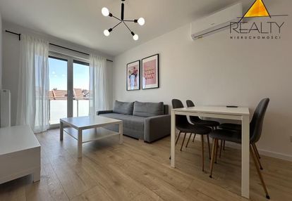 Atrakcyjne mieszkanie: balkon, klimatyzacja, parking