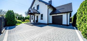 Dom wolnostojący zadbany jak nowy ogród robakowo