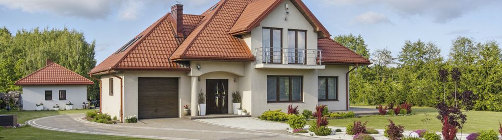 Rezydencja ze stawem w klwatach koło radomia