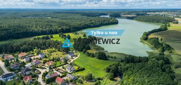 Działka z widokiem na jezioro