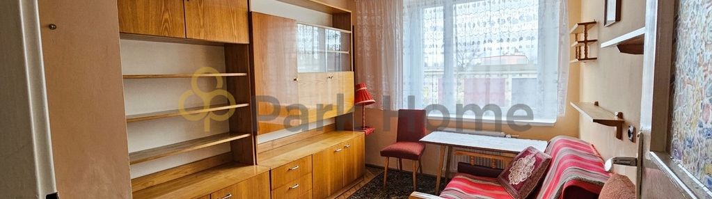 2 pokoje - na parterze, piwnica , garaż i ogródek