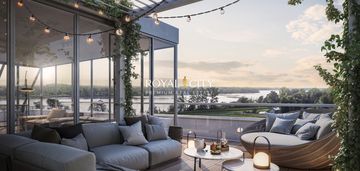 Supernowoczesne domy na zawadach.