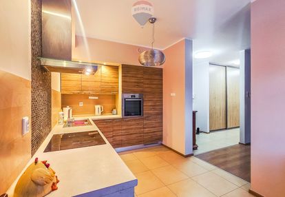 Apartament 83 m² z garażem – city park, centrum